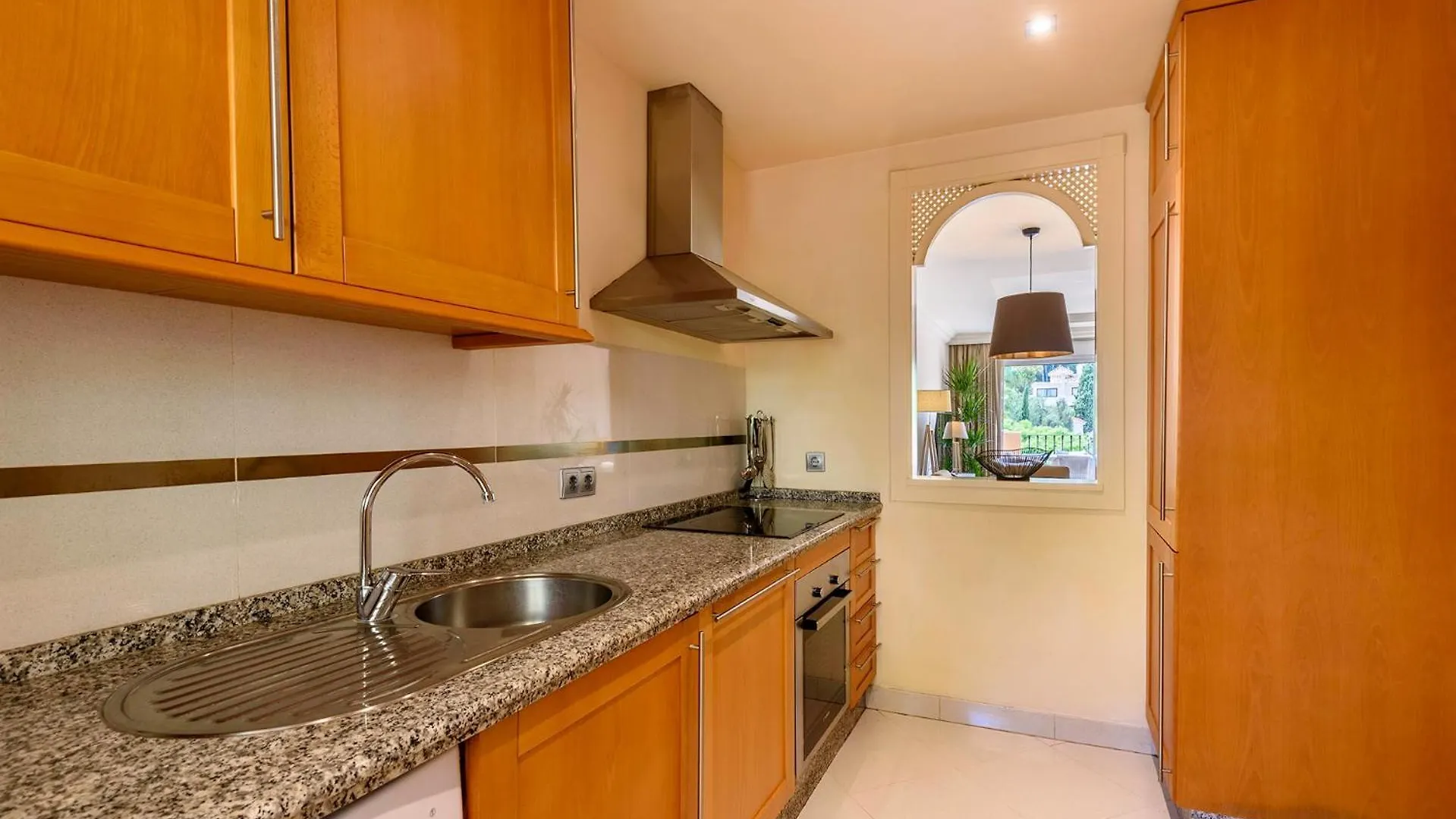 Alcam Aloha Deluxe 62 Apartment Marbella