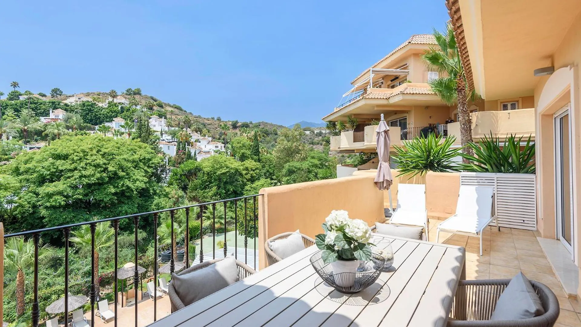 Alcam Aloha Deluxe 62 Apartment Marbella Spain