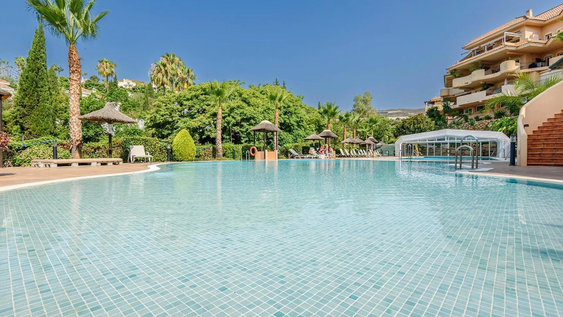Alcam Aloha Deluxe 62 Apartment Marbella
