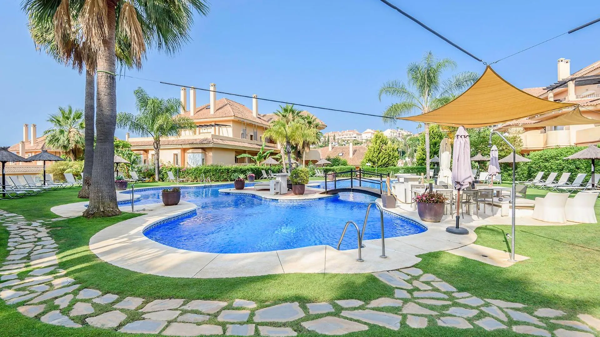 Alcam Aloha Deluxe 62 Apartment Marbella