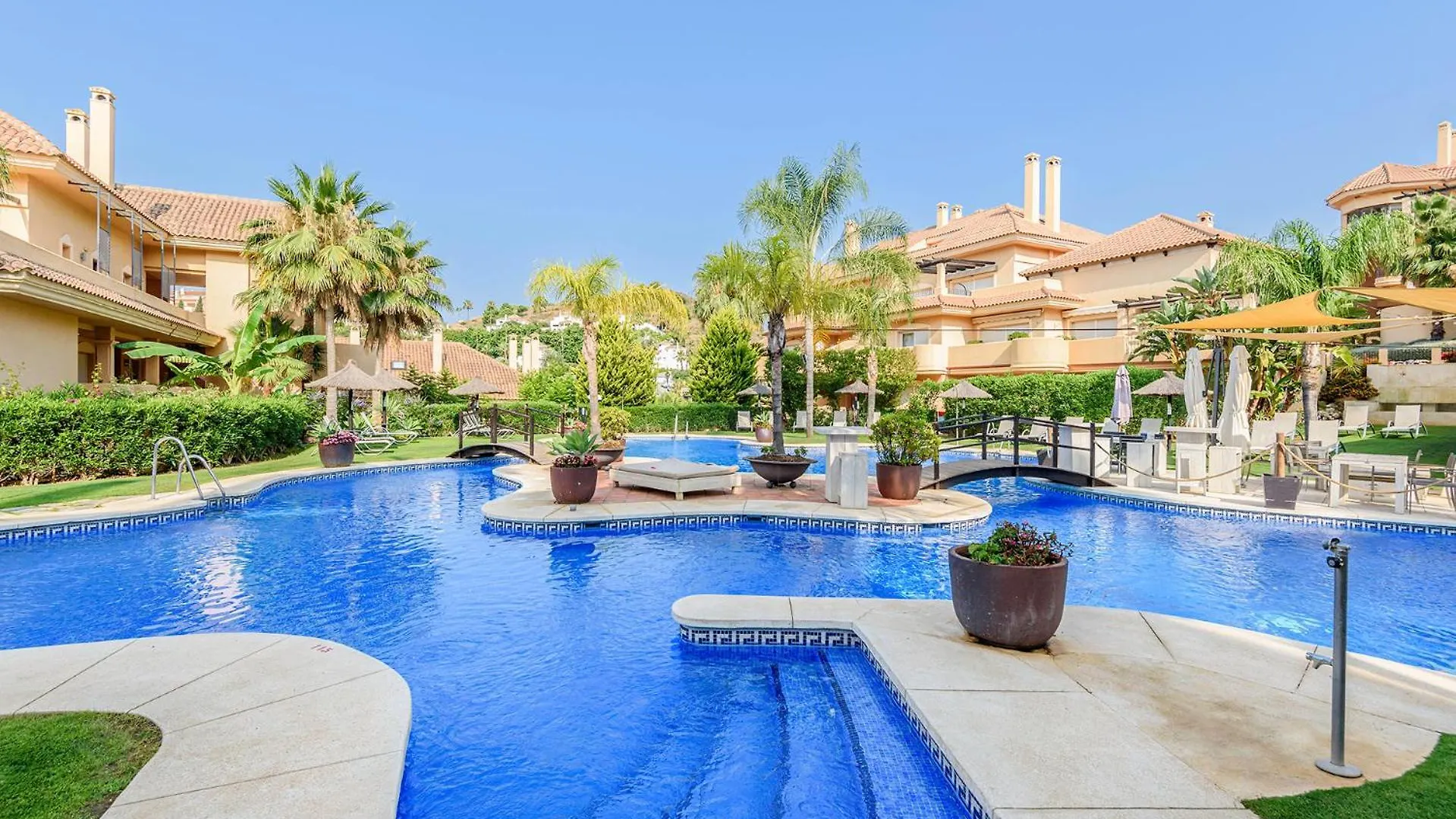 Alcam Aloha Deluxe 62 Apartment Marbella