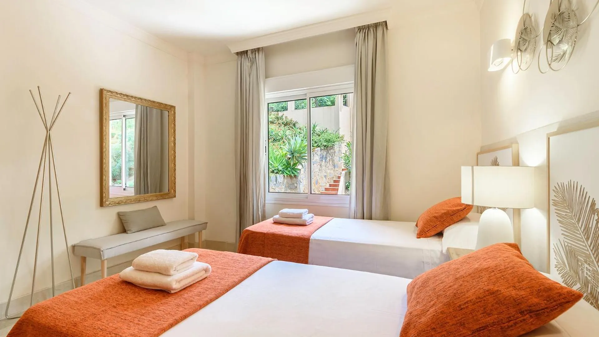 Alcam Aloha Deluxe 62 Apartment Marbella 0*,  Spain