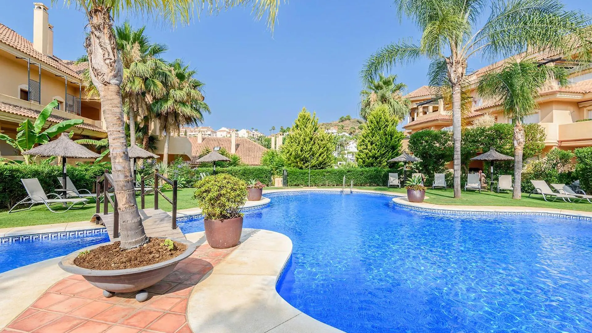 Alcam Aloha Deluxe 62 Apartment Marbella 0*,